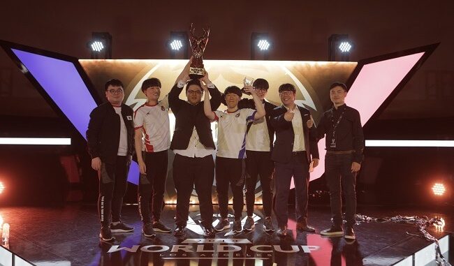 วิเคราะห์แนวการเล่นของโปรเพลเยอร์ อันดับ 1 ของโลก วิเคราะห์แนวการเล่นของโปรเพลเยอร์ อันดับ 1 ของโลก